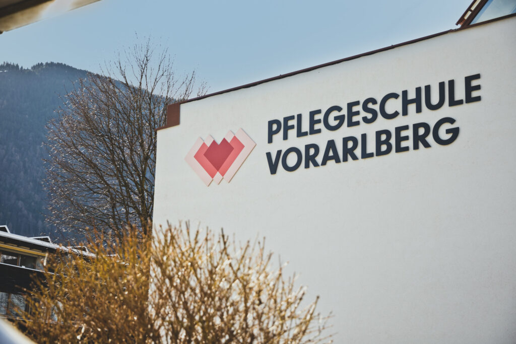 Pflegeschule Vorarlberg – LKH Geschäftsbericht 2024 Pflegeschule Vorarlberg – LKH Geschäftsbericht 2024