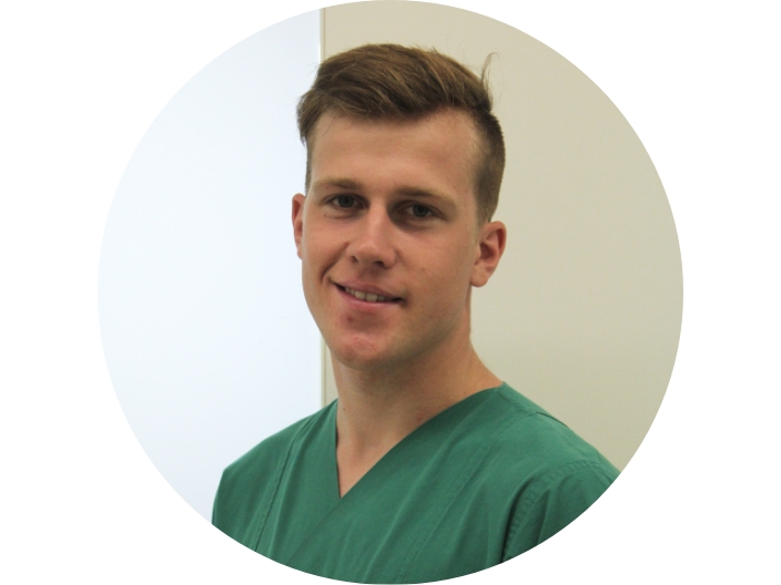 OP-Assistent Florian Siegl – OP, LKH Bludenz – LKH Geschäftsbericht 2024 OP-Assistent Florian Siegl – OP, LKH Bludenz – LKH Geschäftsbericht 2024